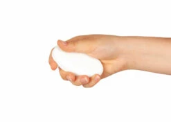 Show Tech Groom Stone Oval White 8.5 X 4.9 X 2 Cm