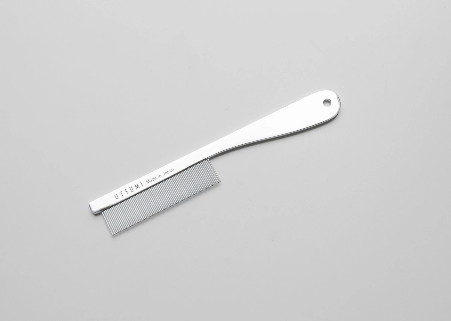 Utsumi Face Comb With Handle 16.2cm 1 Utsumi Face Comb With Handle 16.2cm