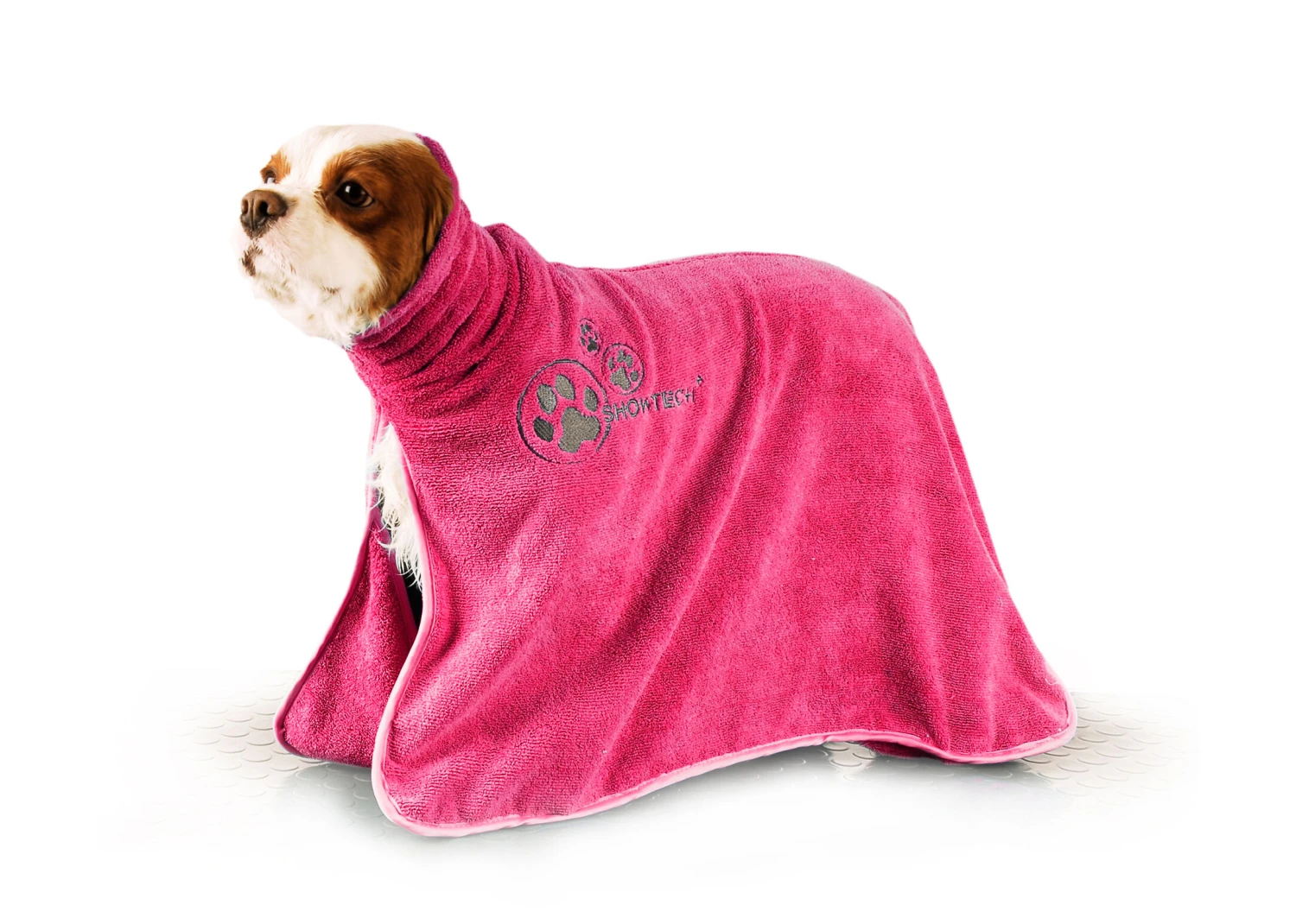 Show Tech+ Dry Dude Intermediate Hot Pink Bathrobe 1 Show Tech+ Dry Dude Intermediate Hot Pink Bathrobe